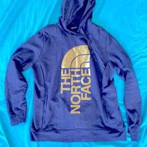 North Face Women’s Plum Hoodie EUC